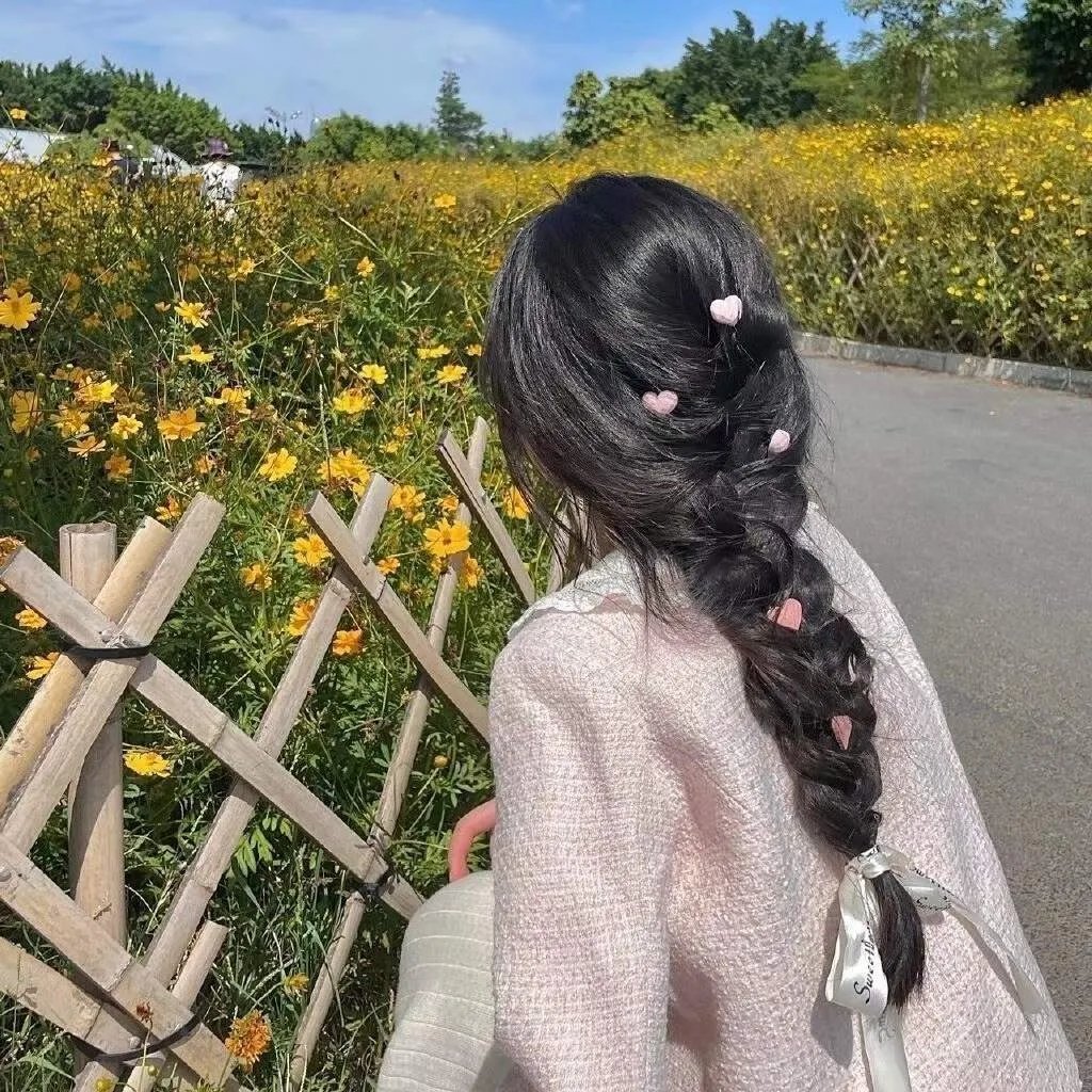 裸女林